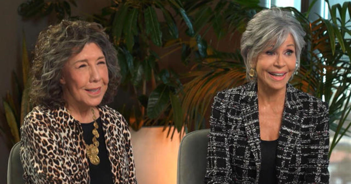 Here Comes The Sun: Actresses Lily Tomlin and Jane Fonda and Crystal Bridges Museum