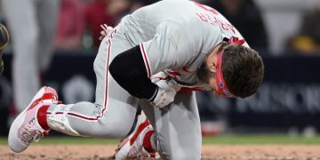 Reports: Phillies’ Bryce Harper Will Have Thumb Surgery