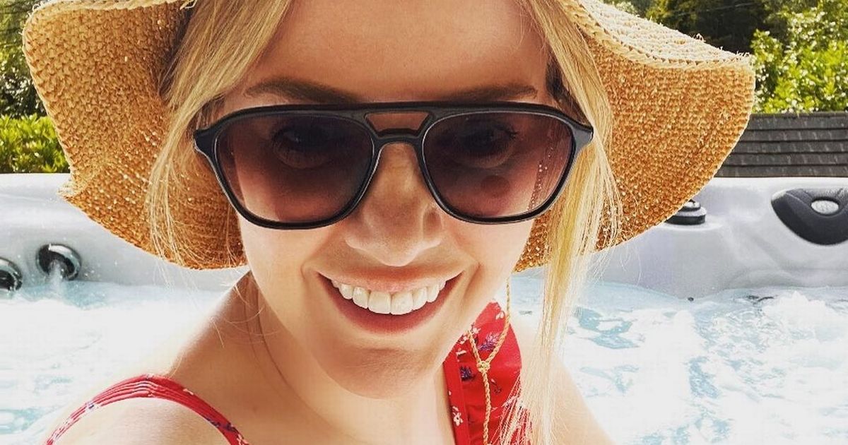 Corrie’s Sally Carman floors fans with swimsuit snap as she shares health woes