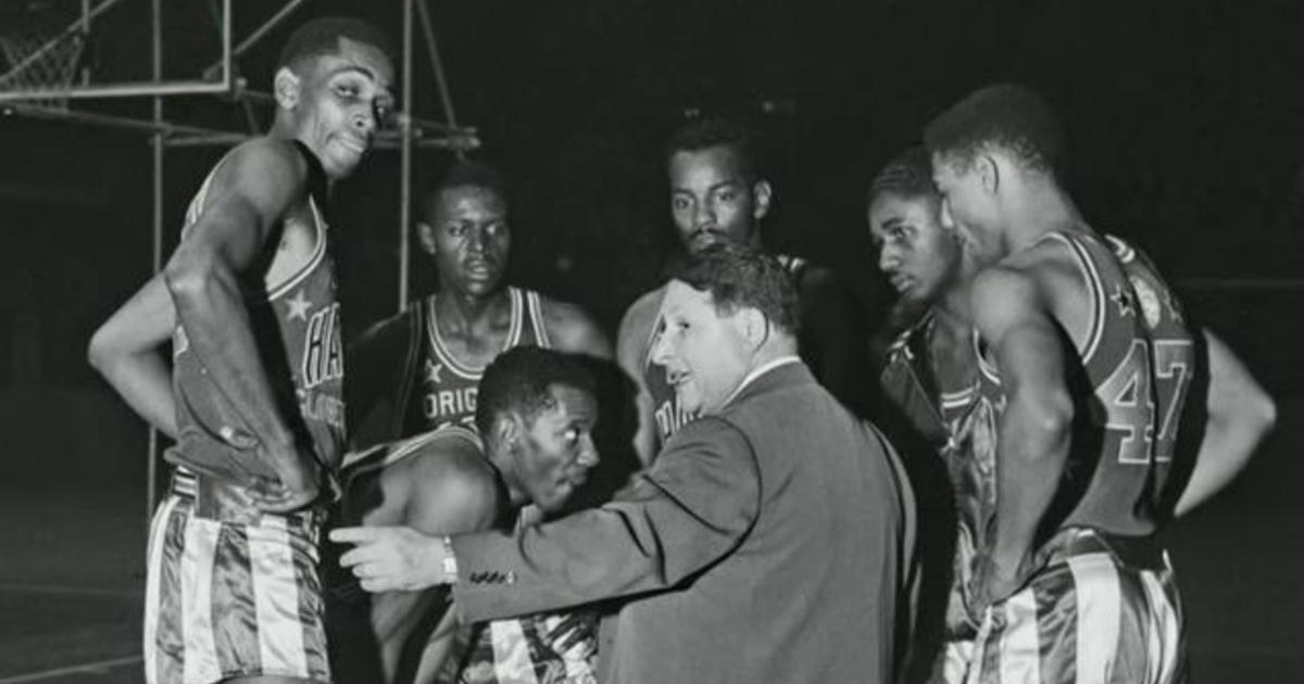 Historian delves into the early days of African American hoops