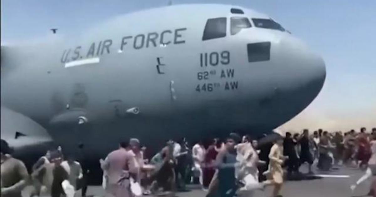 Air Force crew cleared of wrongdoing in Kabul take-off