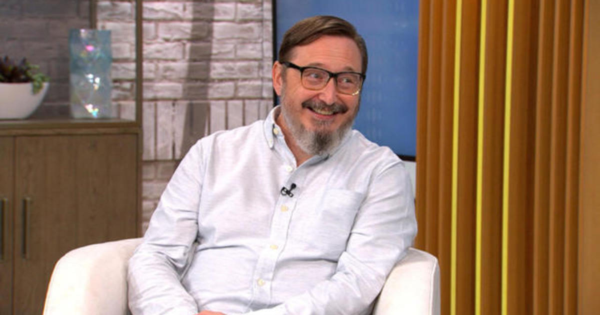 Judge John Hodgman rules on Phish concerts, tipping, cellphone etiquette and more