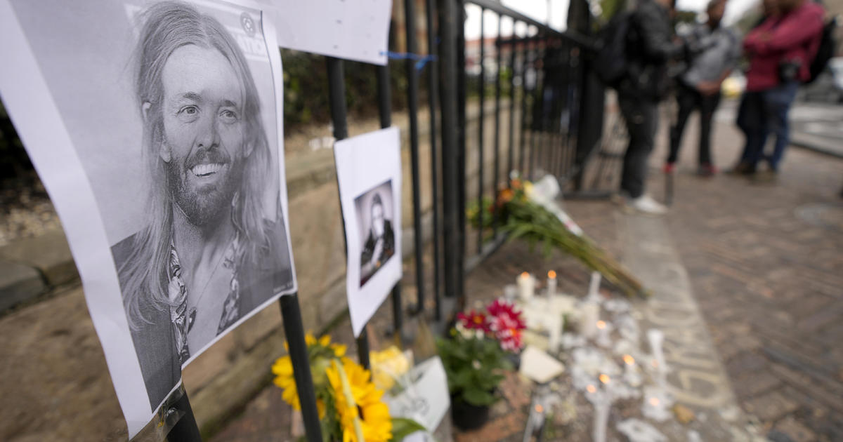 Foo Fighters announce two tribute concerts to honor Taylor Hawkins