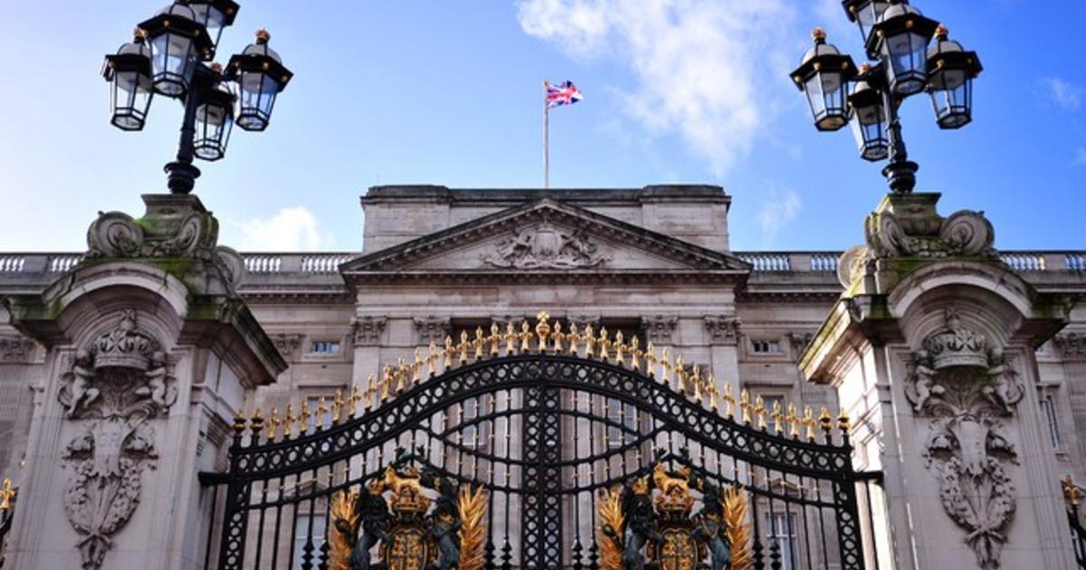 Royal reserve short on funds to repair Buckingham Palace