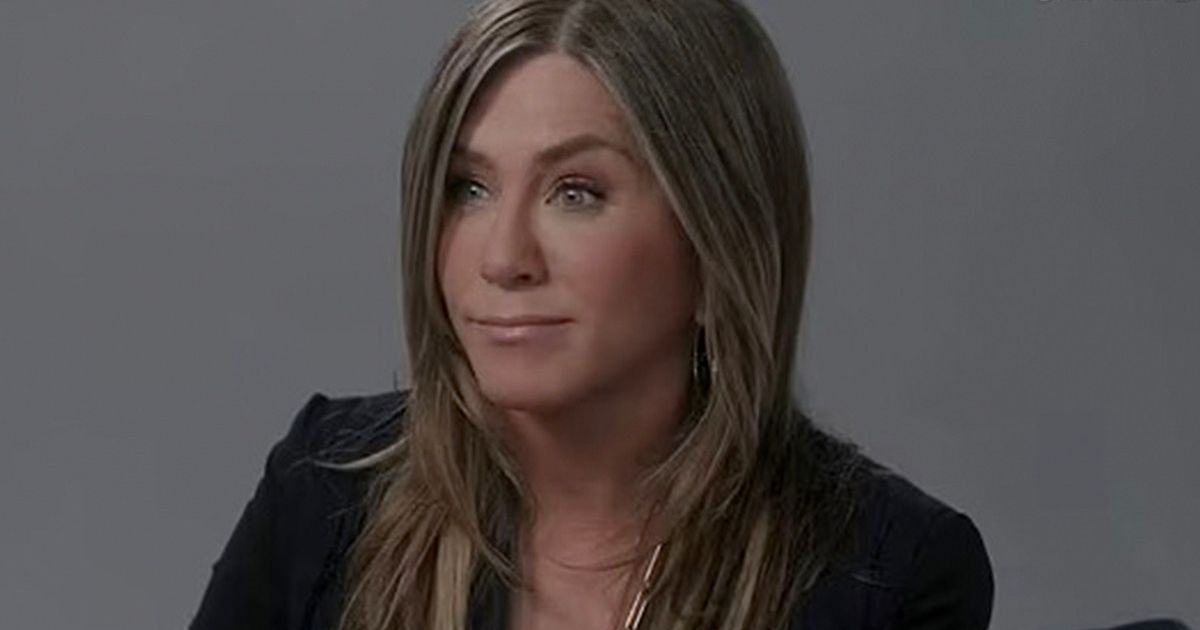 Jennifer Aniston slammed for branding today’s celebs ‘famous for doing nothing’