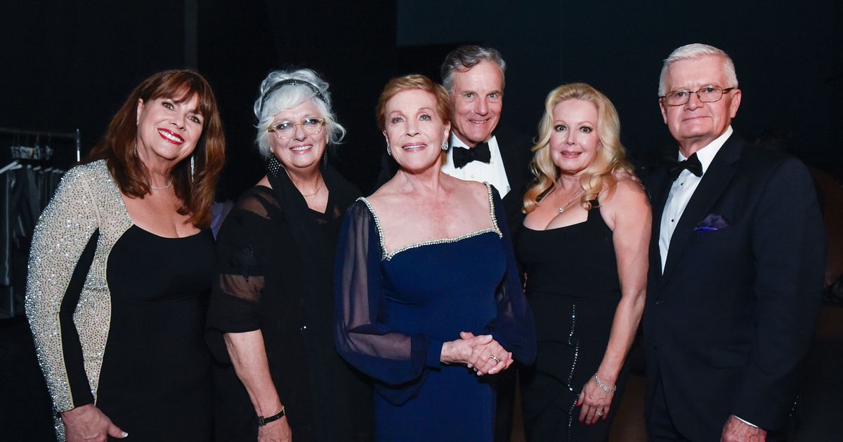 Julie Andrews reunites with the Sound of Music co-stars as she’s honoured for career