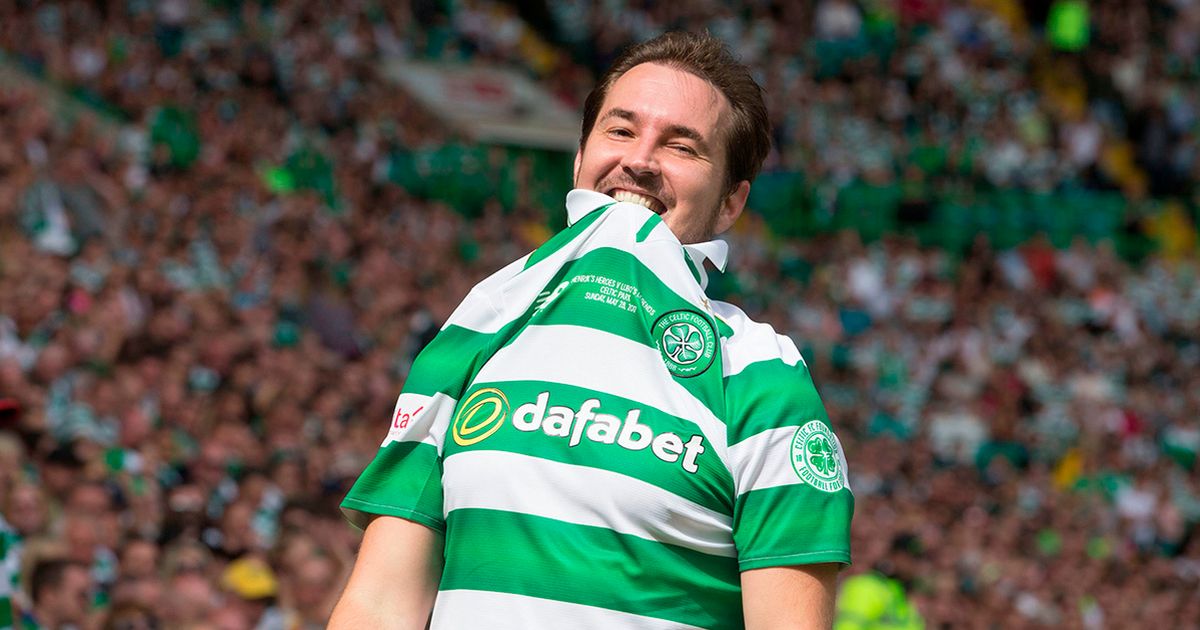 Line of Duty’s Martin Compston slams claims he sang IRA song on stage with Celtic fans