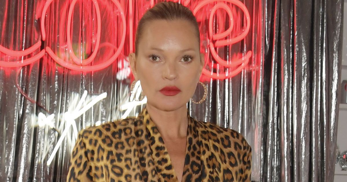 Kate Moss belts out Diana Ross as she lives up to party girl reputation at drinks gig