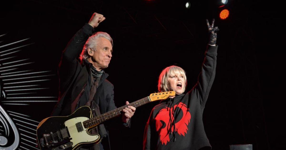 Pat Benatar no longer performing “Hit Me With Your Best Shot”