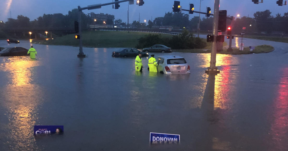 “Historic rainfall” brings “life-threatening” flash floods in St. Louis