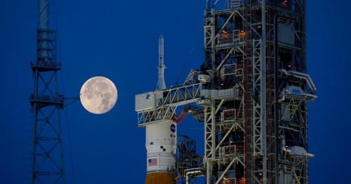 NASA sets tentative launch date for Artemis I moon mission