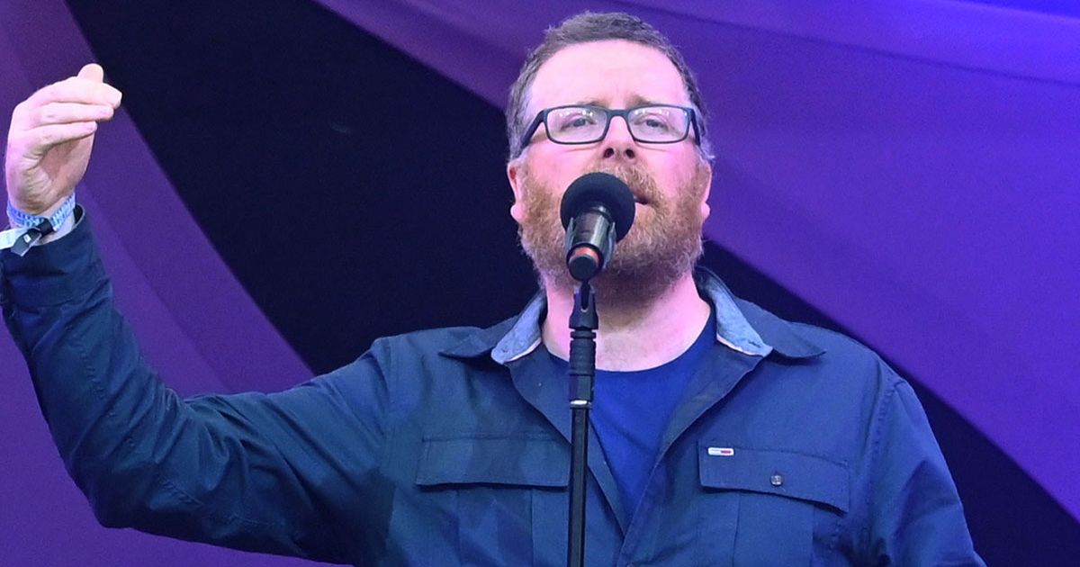 Frankie Boyle slammed for joke about ‘raping and killing Holly Willoughby’