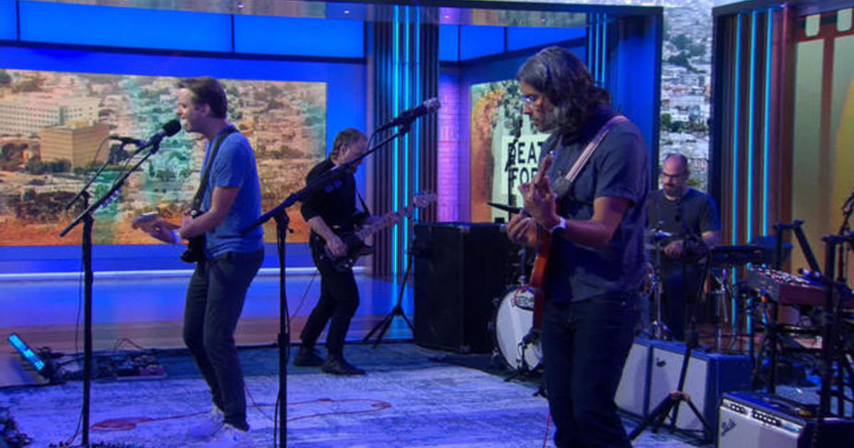 Saturday Sessions: Death Cab For Cutie performs “Fake Frowns