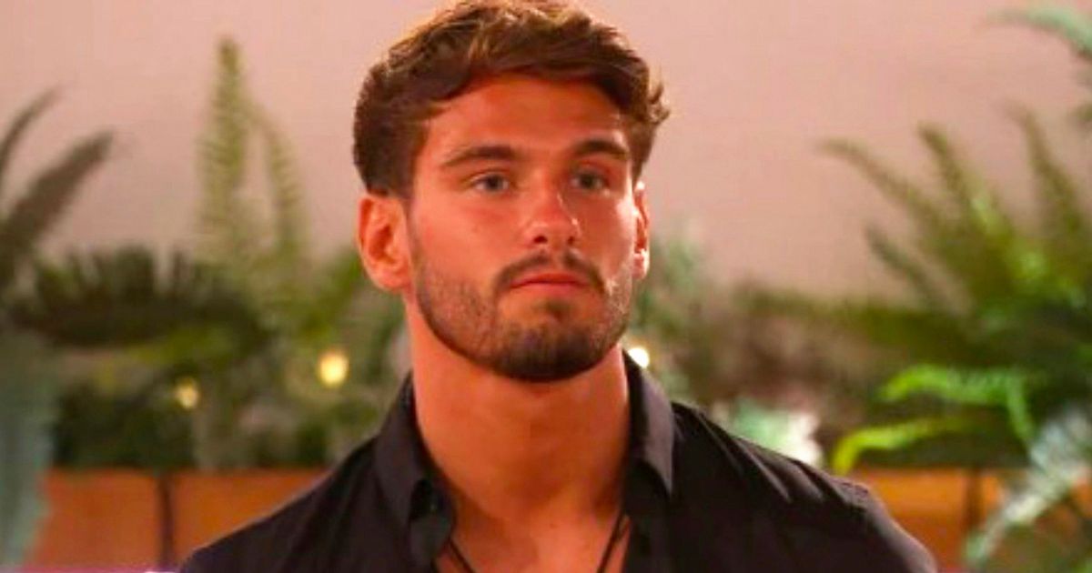 Love Island’s Jacques shifts attention to bromance with Luca after giving up on Paige