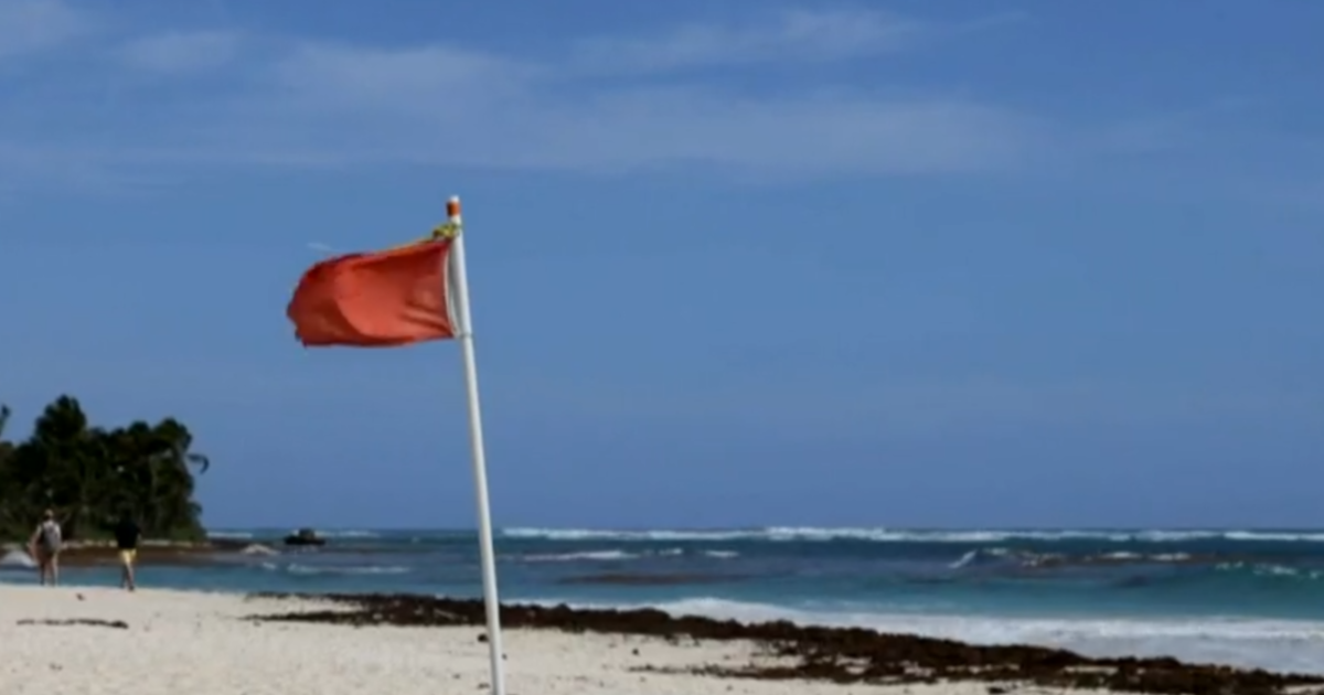 Tourists flock to this Puerto Rico beach, unaware that it lacks paramedics, stocked ambulances