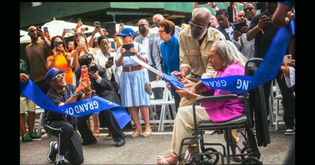 Jackie Robinson widow cuts ribbon on new museum dedicated to late husband