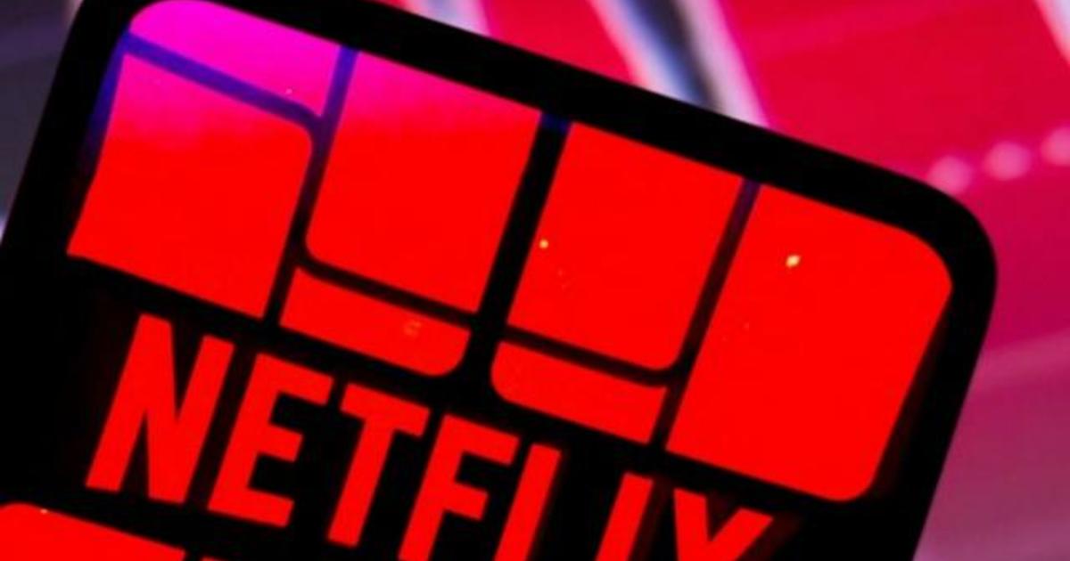 Netflix stock rises despite losing 970,000 subscribers in second quarter