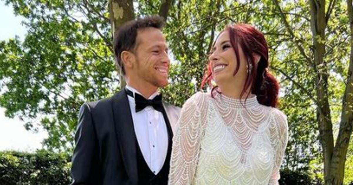 Stacey Solomon’s ‘honeymoon dilemma as she clashes with hubby Joe Swash on plans’