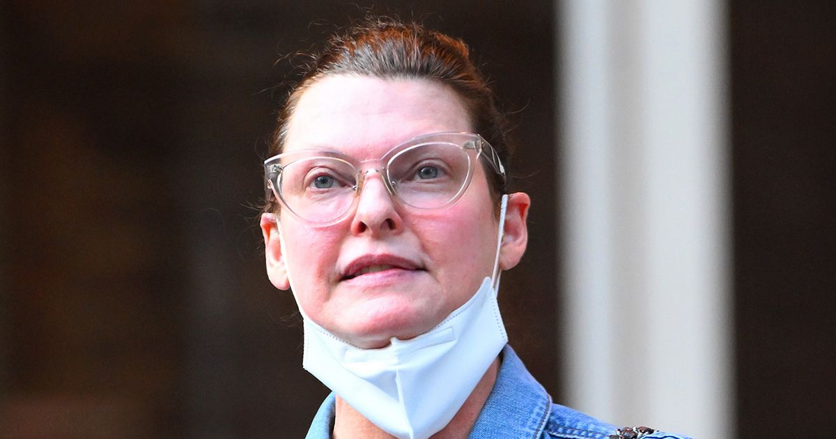 Linda Evangelista goes make-up free after botched surgery left her ‘disfigured recluse’