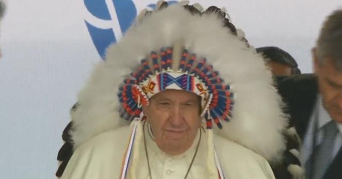 Pope Francis apologizes to Indigenous groups in Canada