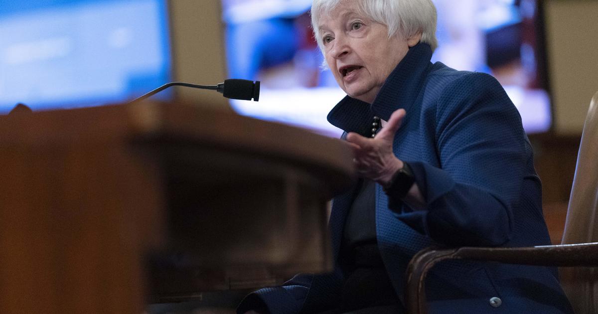 Yellen downplays recession risk ahead of key economic data