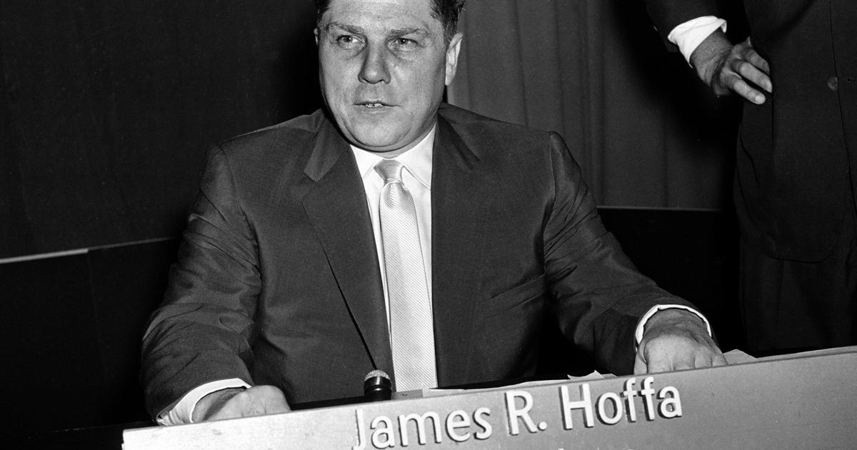 No sign of Jimmy Hoffa under New Jersey bridge, FBI say