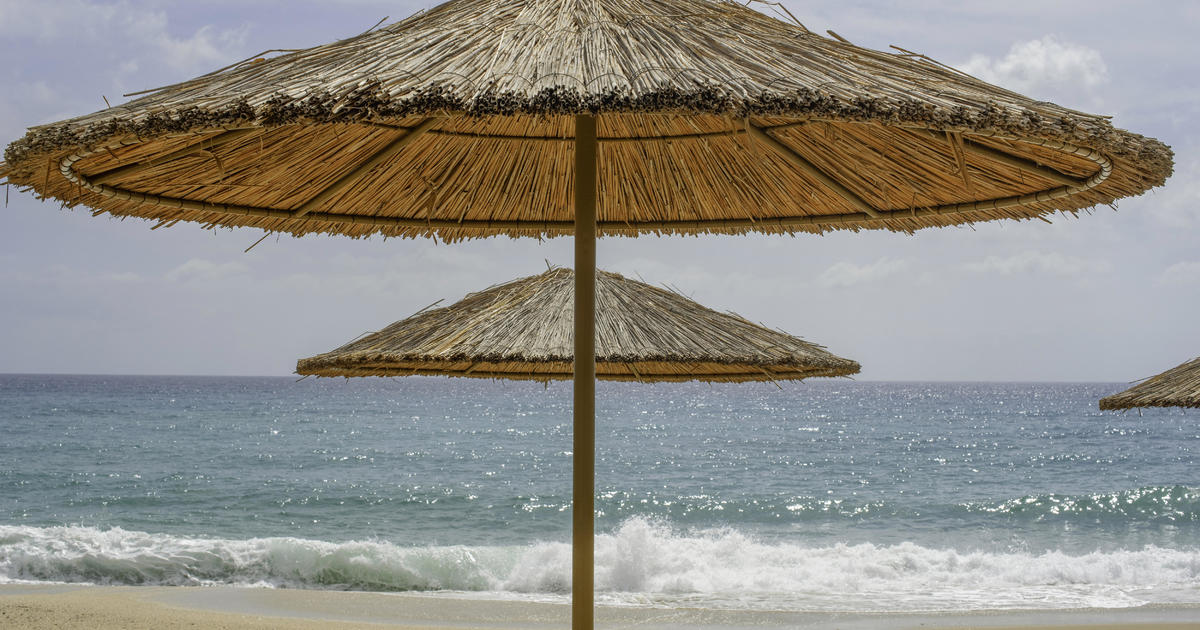 Woman dies after being impaled by beach umbrella in South Carolina