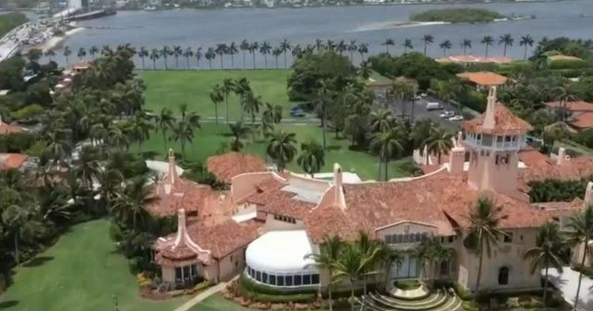 Latest on FBI’s search of Trump’s Mar-a-Lago home in classified records probe