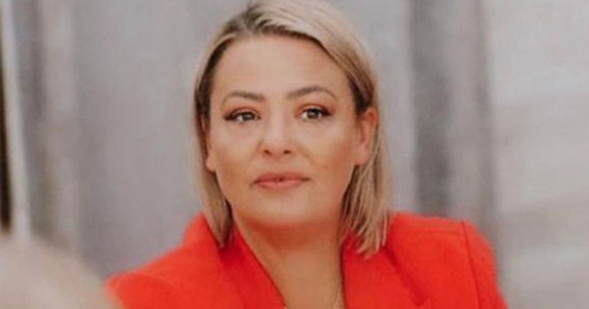 Lisa Armstrong stuns in snap after ‘beautiful day’ at Strictly star’s wedding