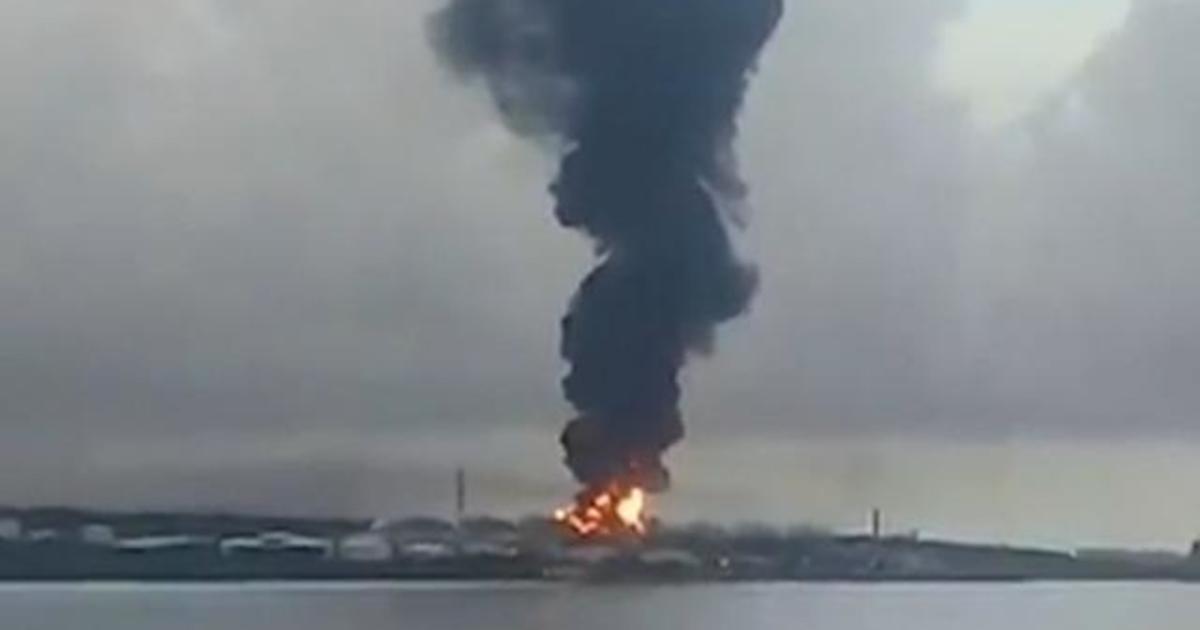 Lightning strike ignites fire at Cuban fuel farm