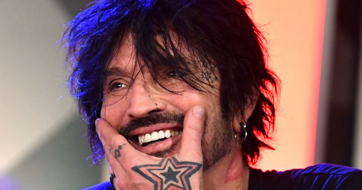 Mötley Crüe’s Tommy Lee horrifies fans with graphic full-frontal nudity snap