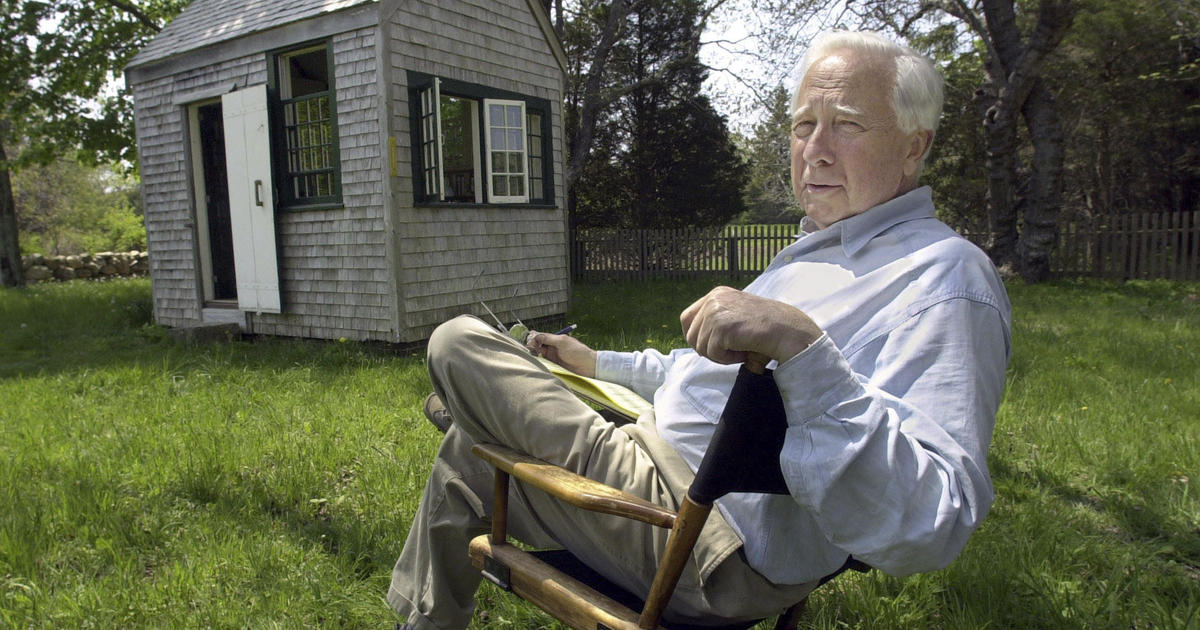 David McCullough, Pulitzer Prize-winning historian and author, dies at 89