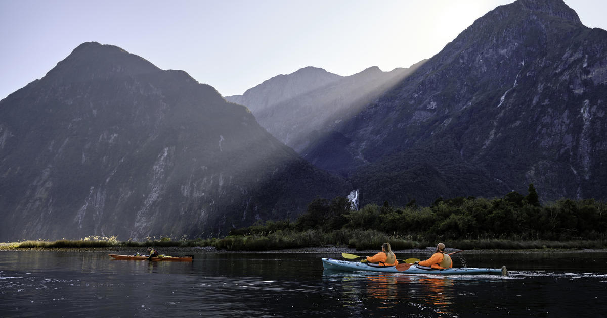 New Zealand fully reopens borders to international visitors