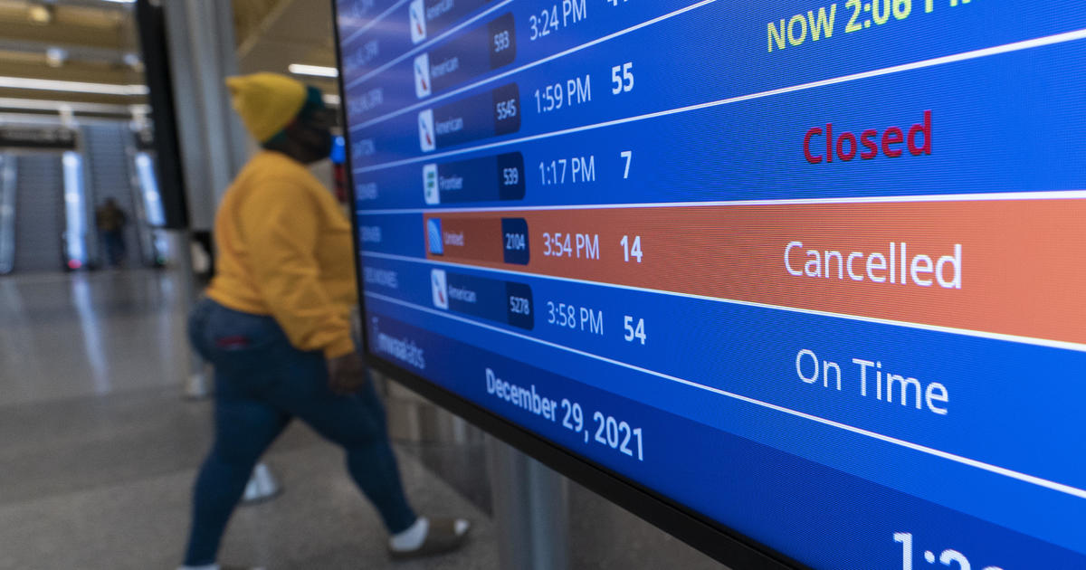 Thousands more U.S. flights cancelled or delayed